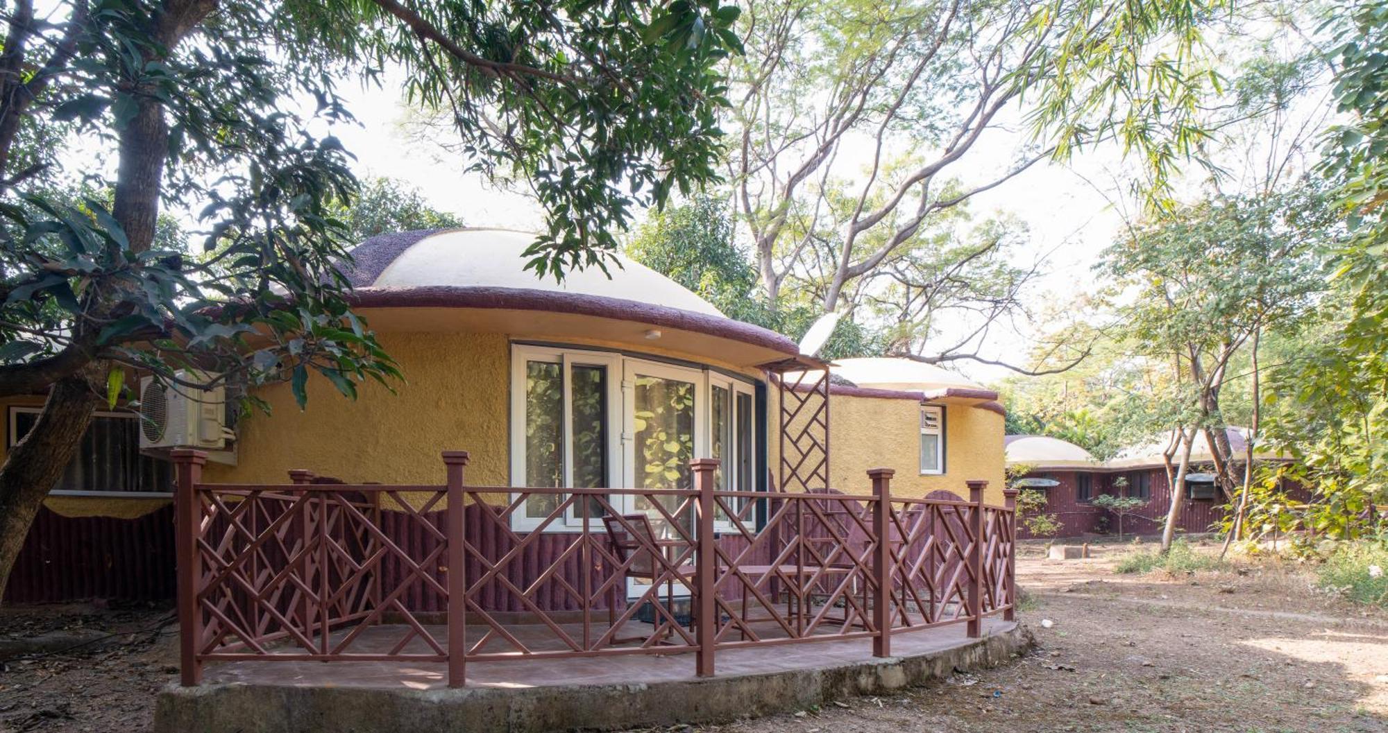 Hotel Treebo Premium Mowgli'S Den, Pench Khawāsa Exterior foto