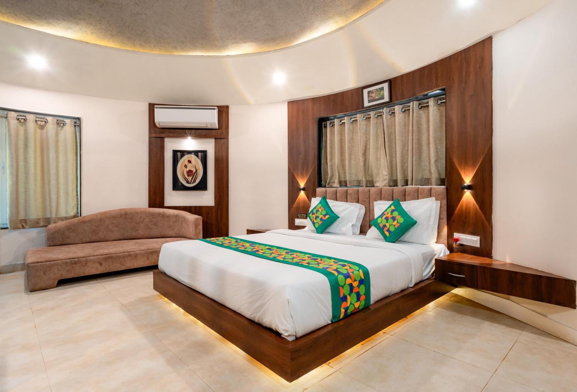 Hotel Treebo Premium Mowgli'S Den, Pench Khawāsa Exterior foto