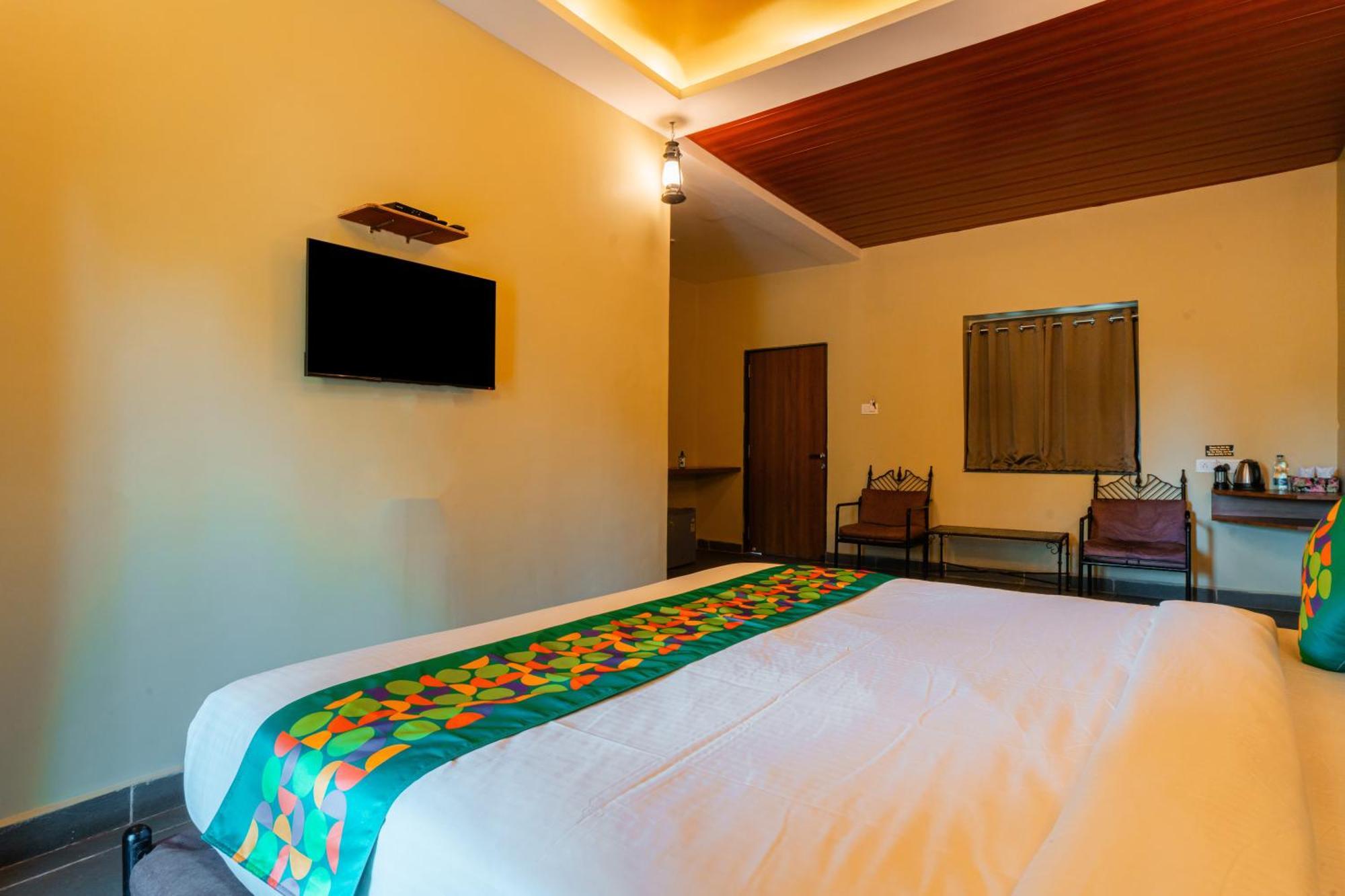Hotel Treebo Premium Mowgli'S Den, Pench Khawāsa Exterior foto